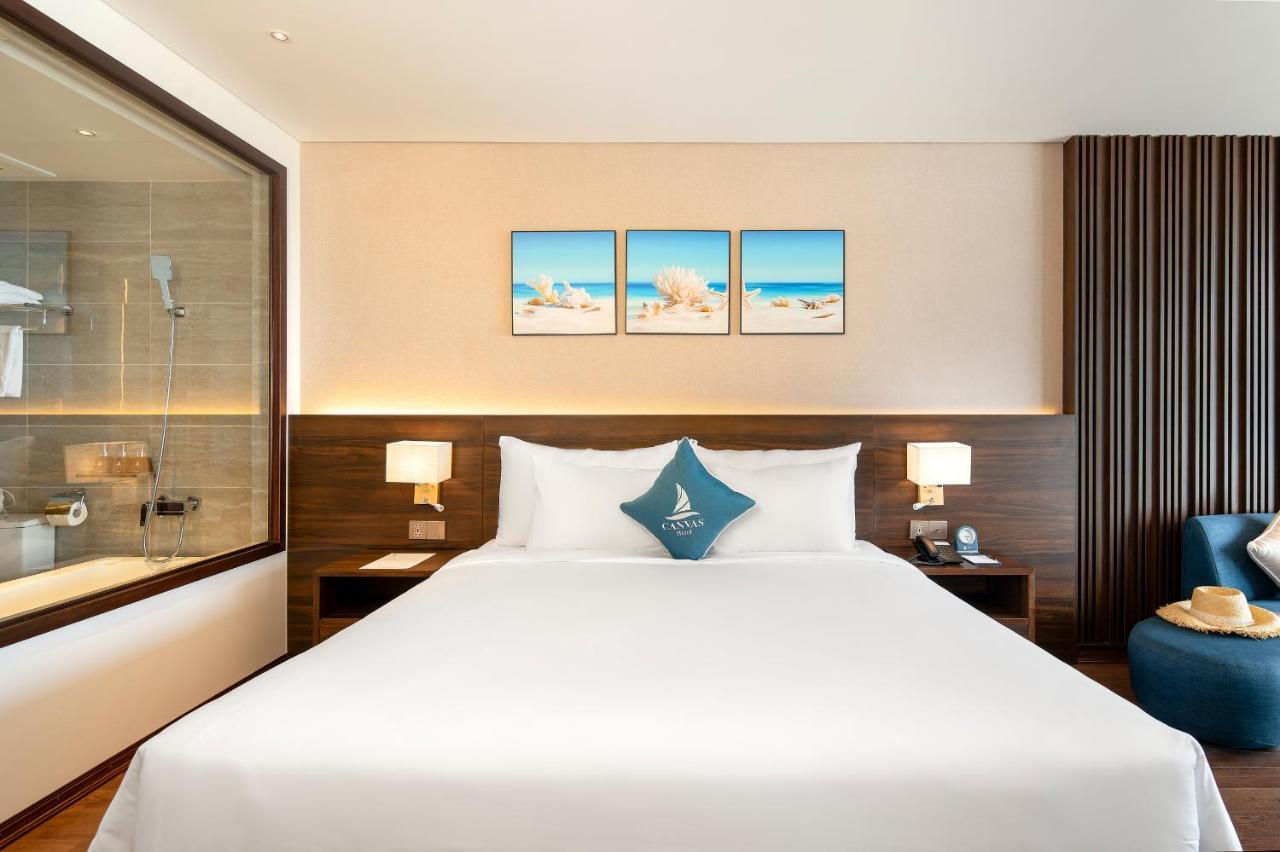 Canvas Danang Beach Hotel Exterior foto