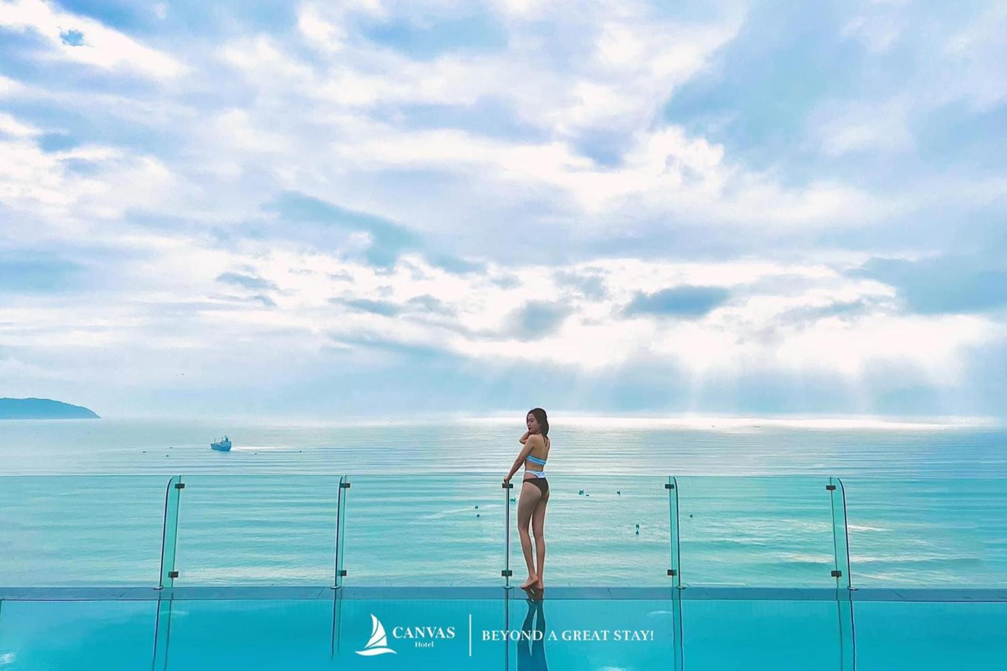 Canvas Danang Beach Hotel Exterior foto
